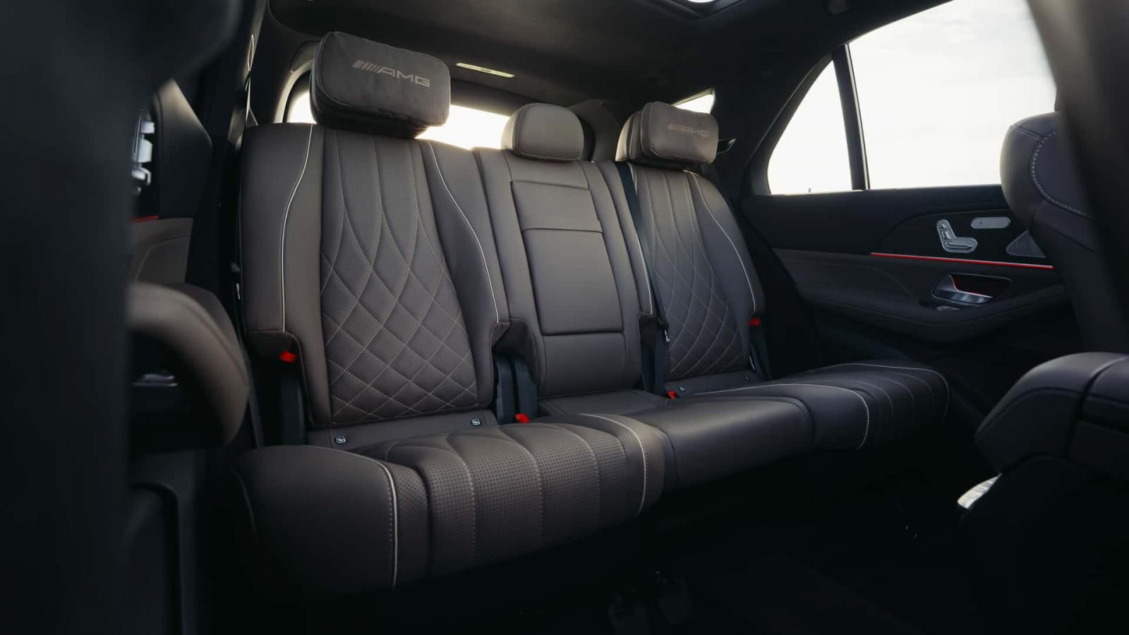 Αποκάλυψη για τις ανανεωμένες Mercedes GLE και GLE Coupe